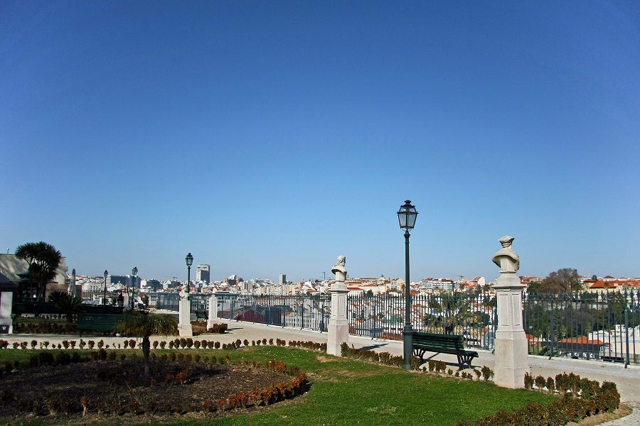 Miradouro de São Pedro de Alcântara noite 1