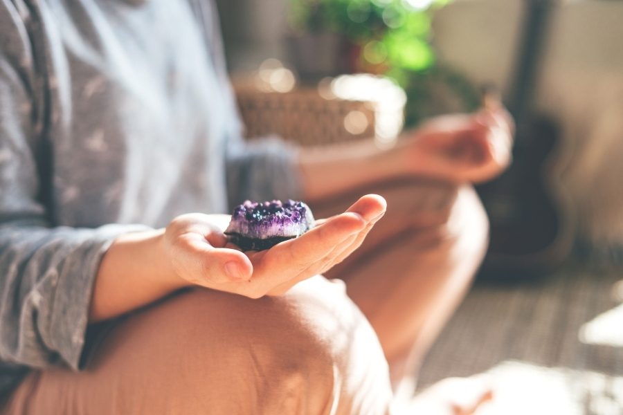 Práticas meditativas e espirituais com cristais